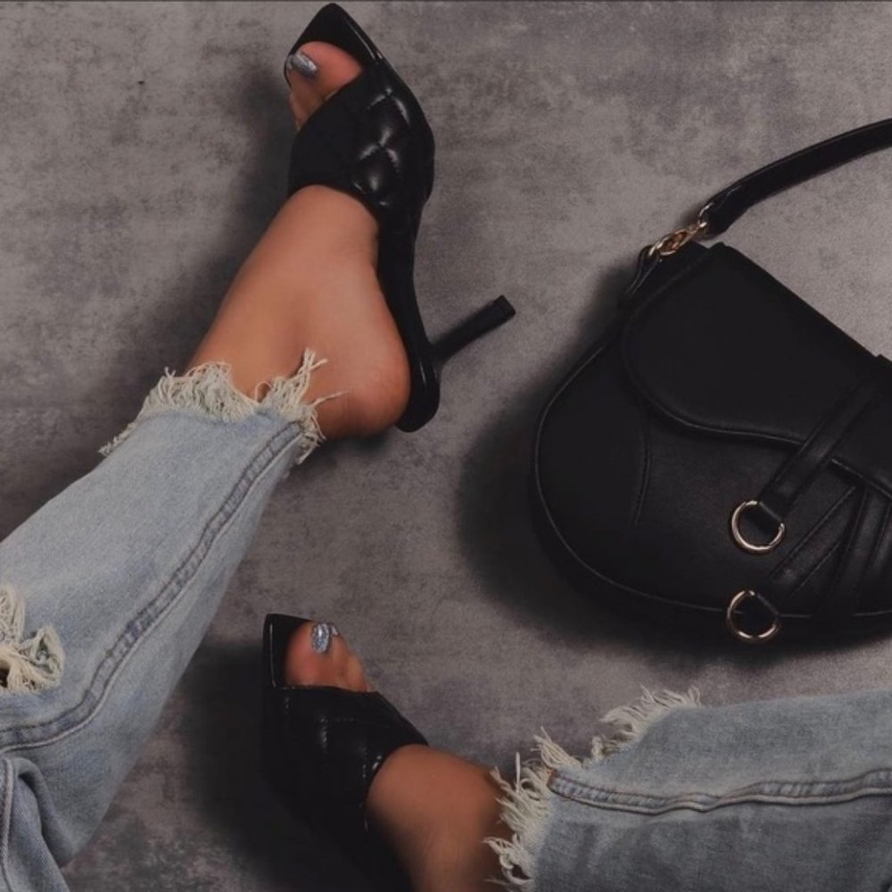 !! RESTOCKED !! Square Toe Quilted Mules – Black - Picture 8 of 8